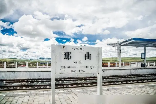 義烏市到那曲地區(qū)物流專線-裝修材料運(yùn)輸專線「安全配送」