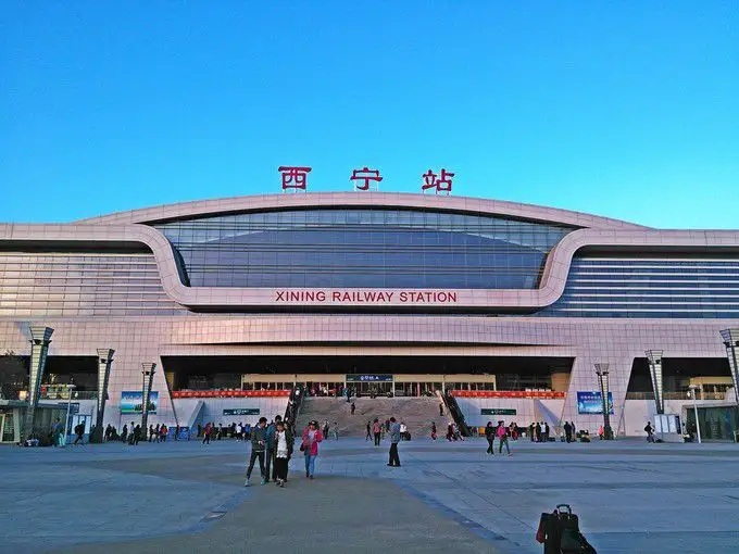 義烏市到西寧物流專線-物流專線每天發(fā)車「全境派送」